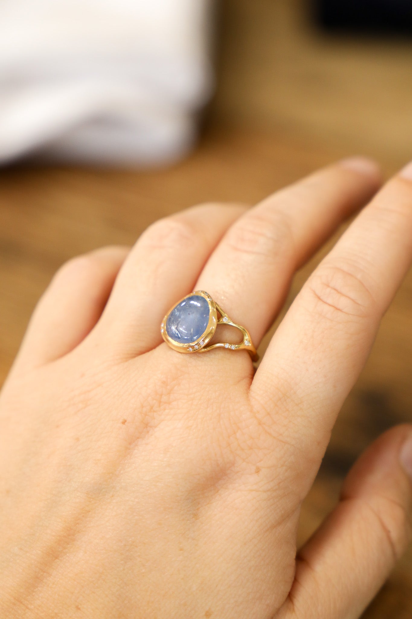 AF (MD51) 18k Blue Sapphire Branch Ring w/Diamond Pave