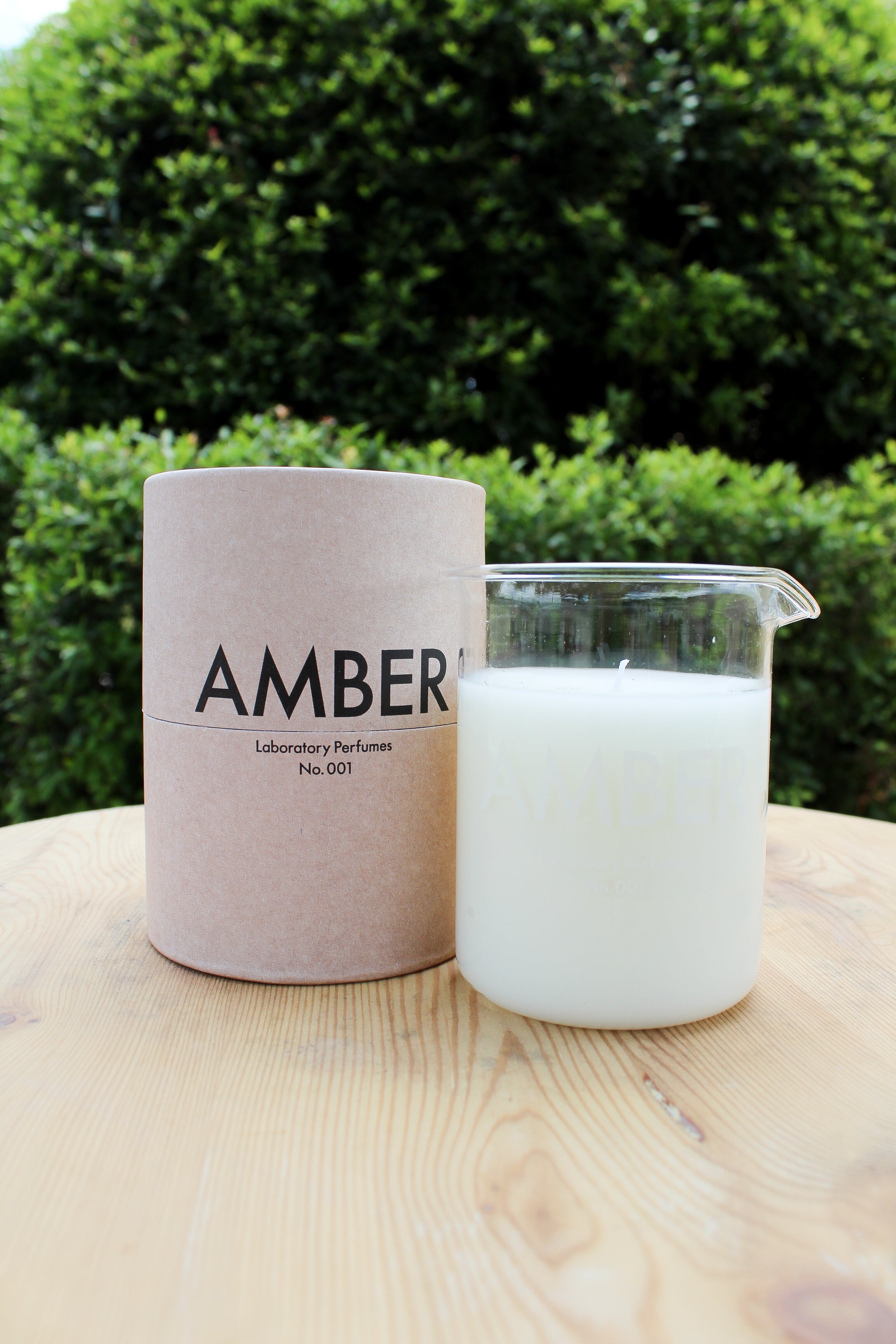 Laboratory Perfumes Amber Candle – goodcompany.shop