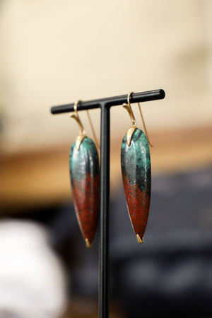 AF (MD33) 14k Simple Bird Earrings w/Sonoran Sunset Jasper