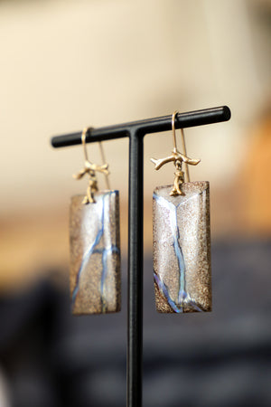 AF (MD34) 18k Branch Earrings w/Boulder Opal River Slice Drops