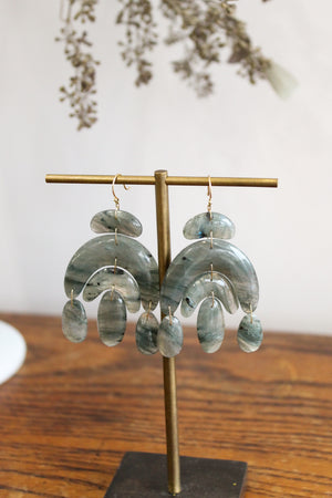 TTT 18k Labradorite Totem Chandelier Earrings