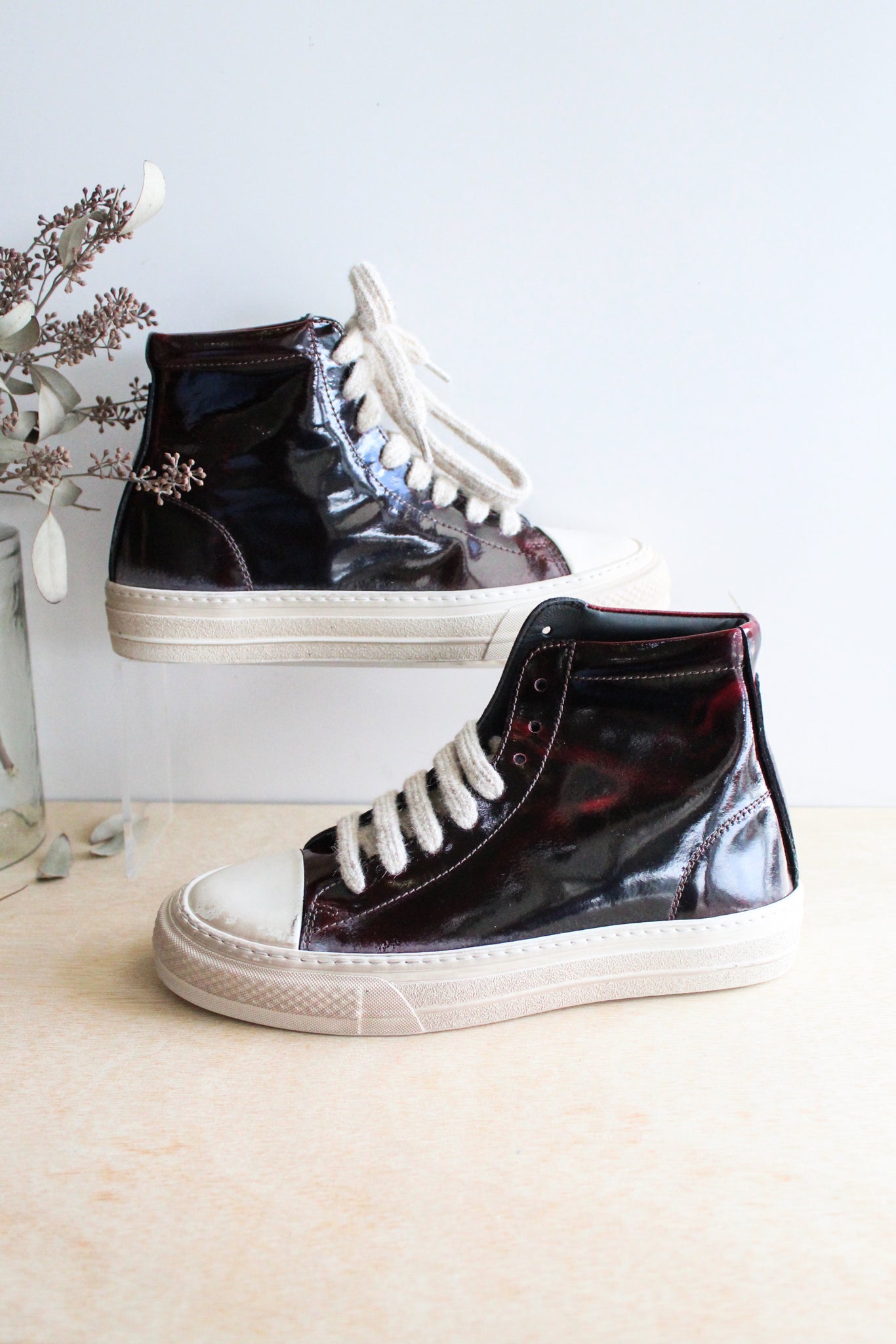 MOMA Bell Sneaker