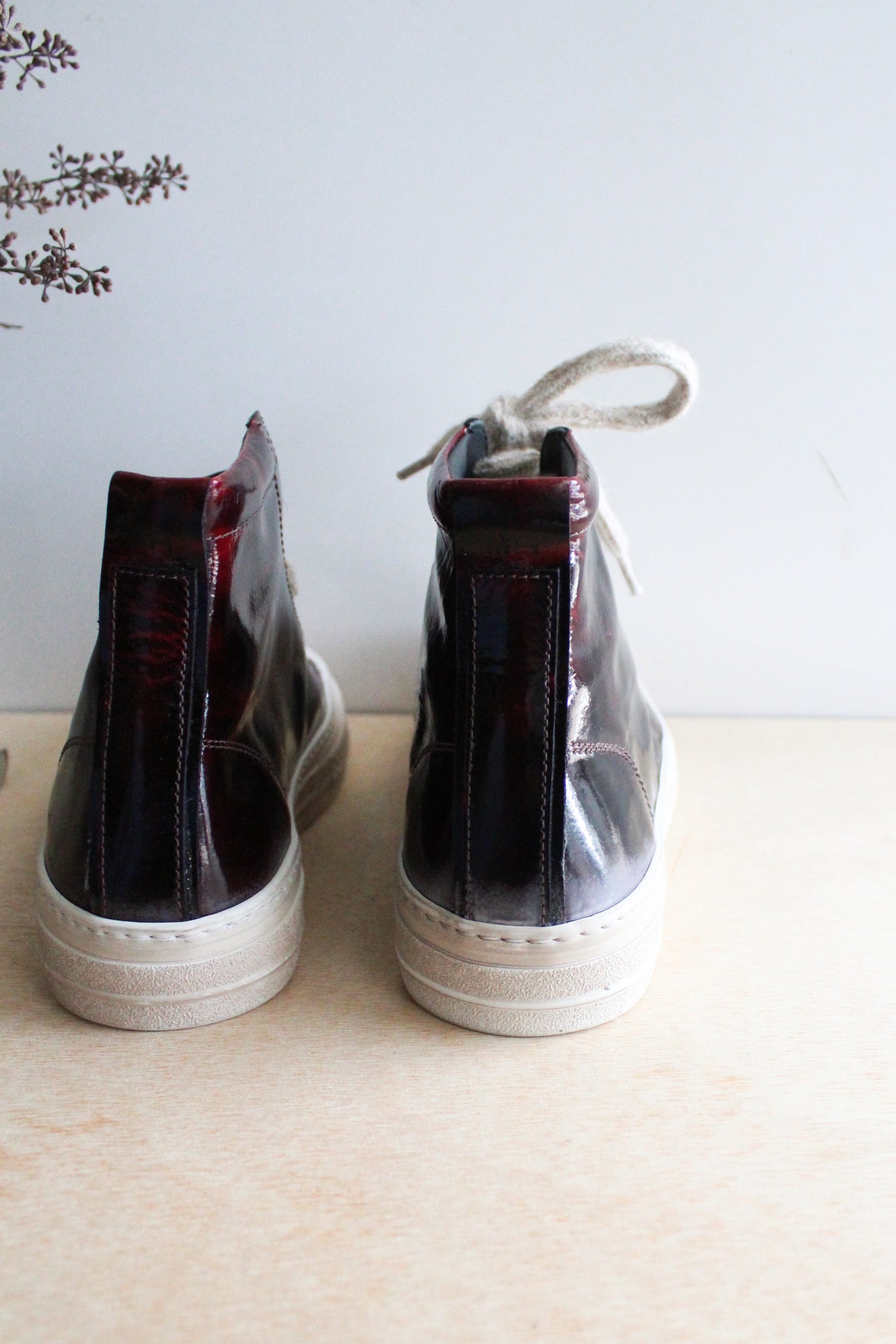 MOMA Bell Sneaker