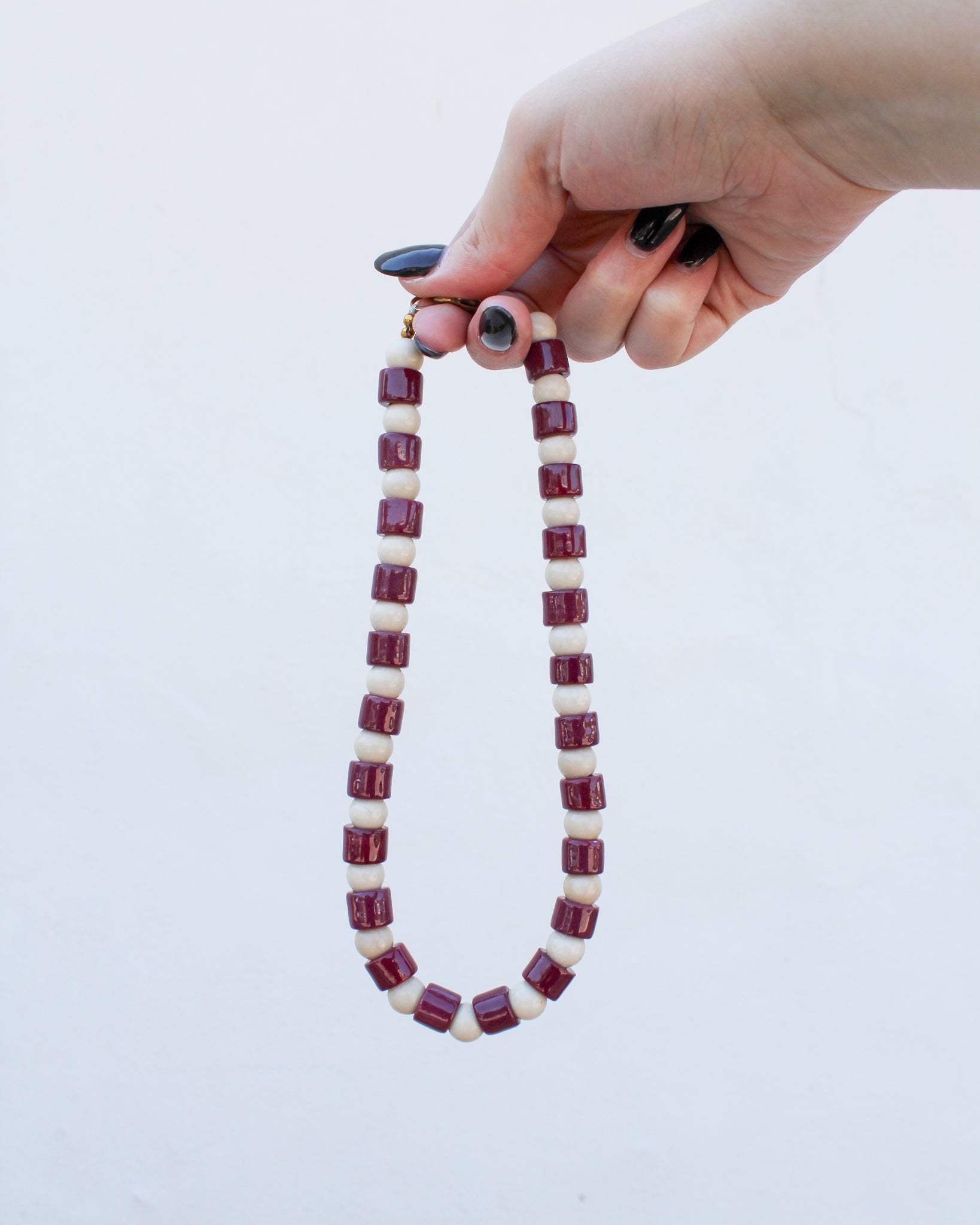 HNT Sundry Short Necklace