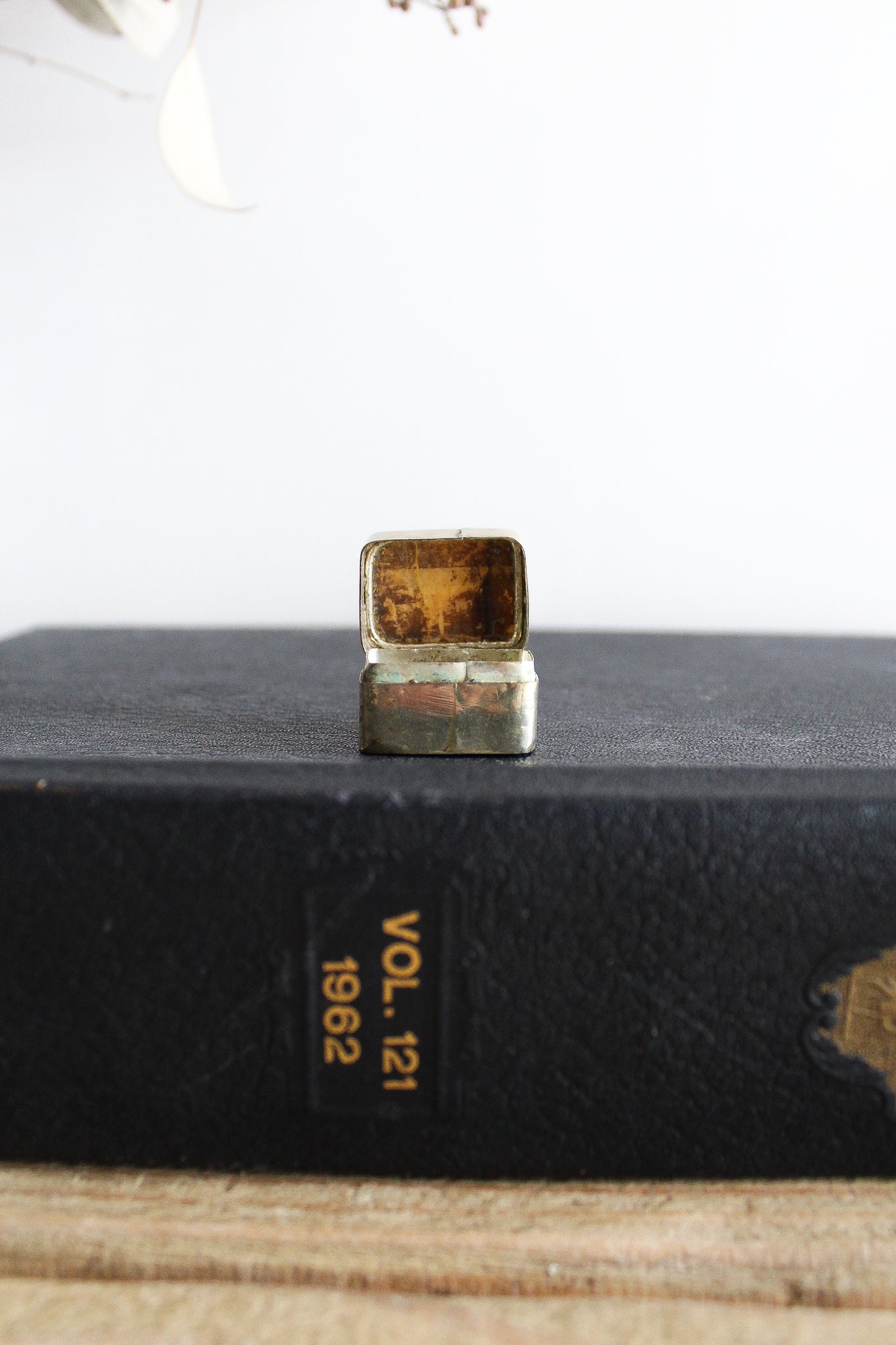 Vintage SS Bone Inlay Pill Box