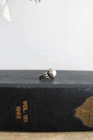 Vintage SS Modern Dome Ring sz 5