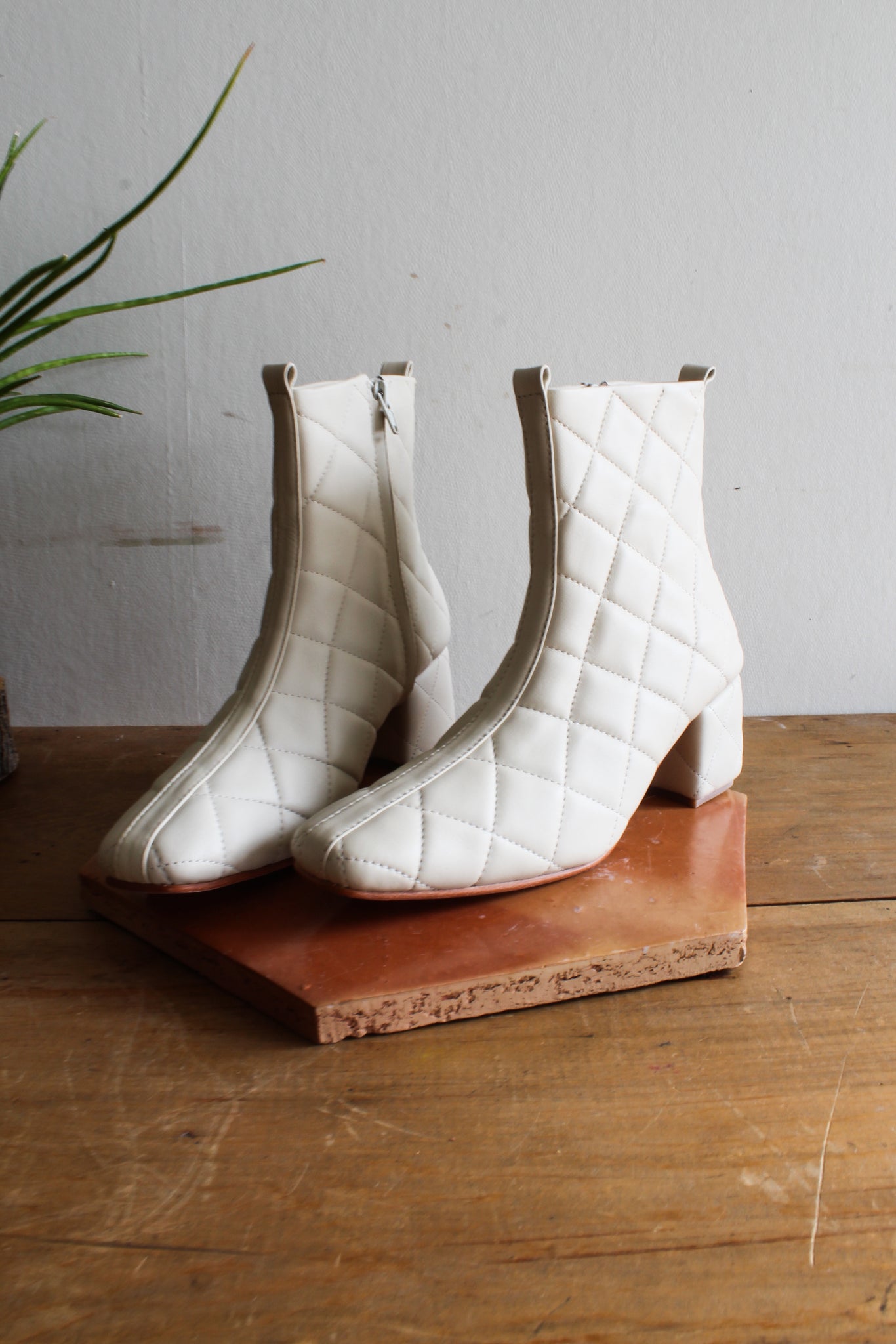 Huma Blanco Belen Boot