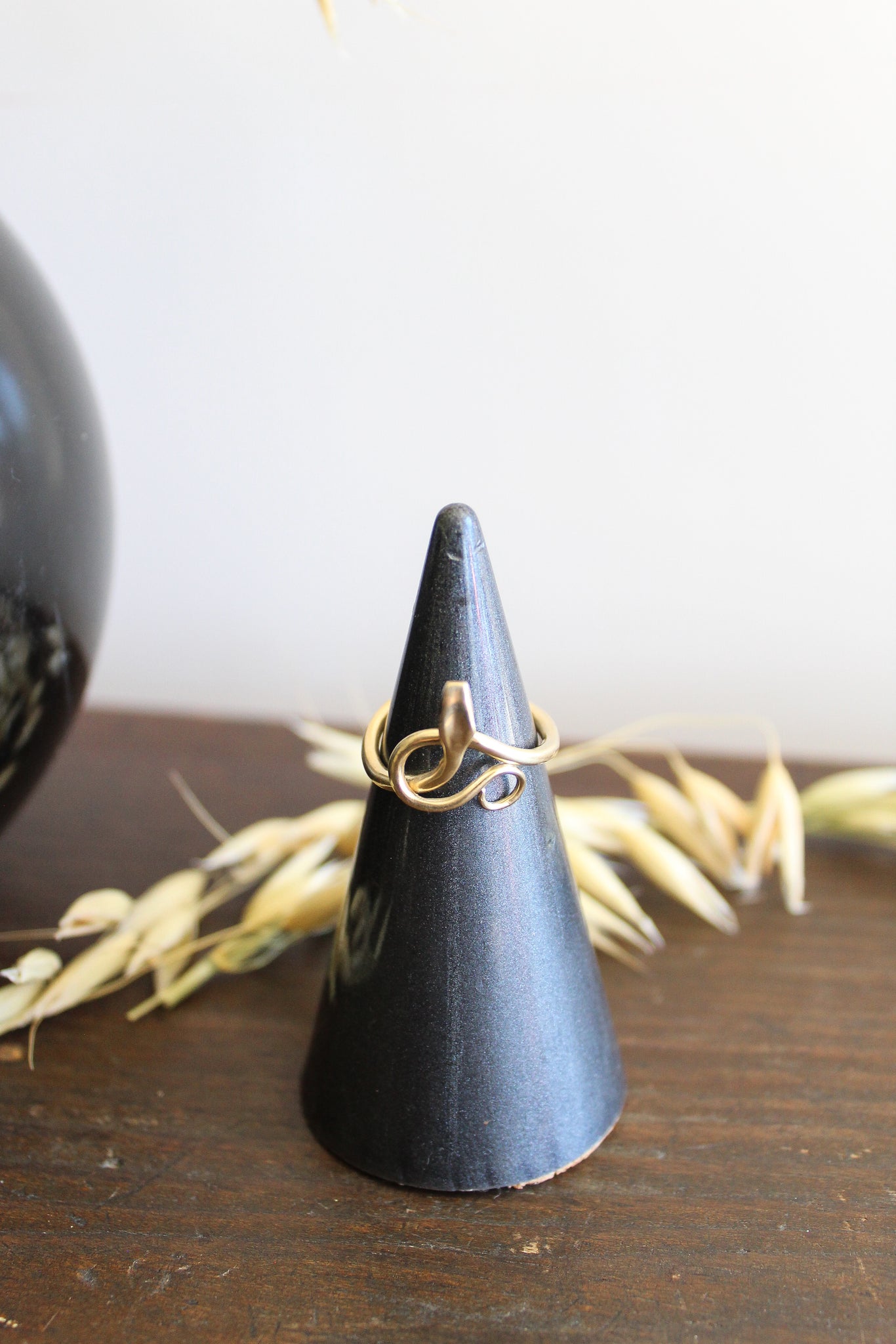 Annette ferdinandsen 10k Serpent Ring w/Diamonds Eyes Size 7