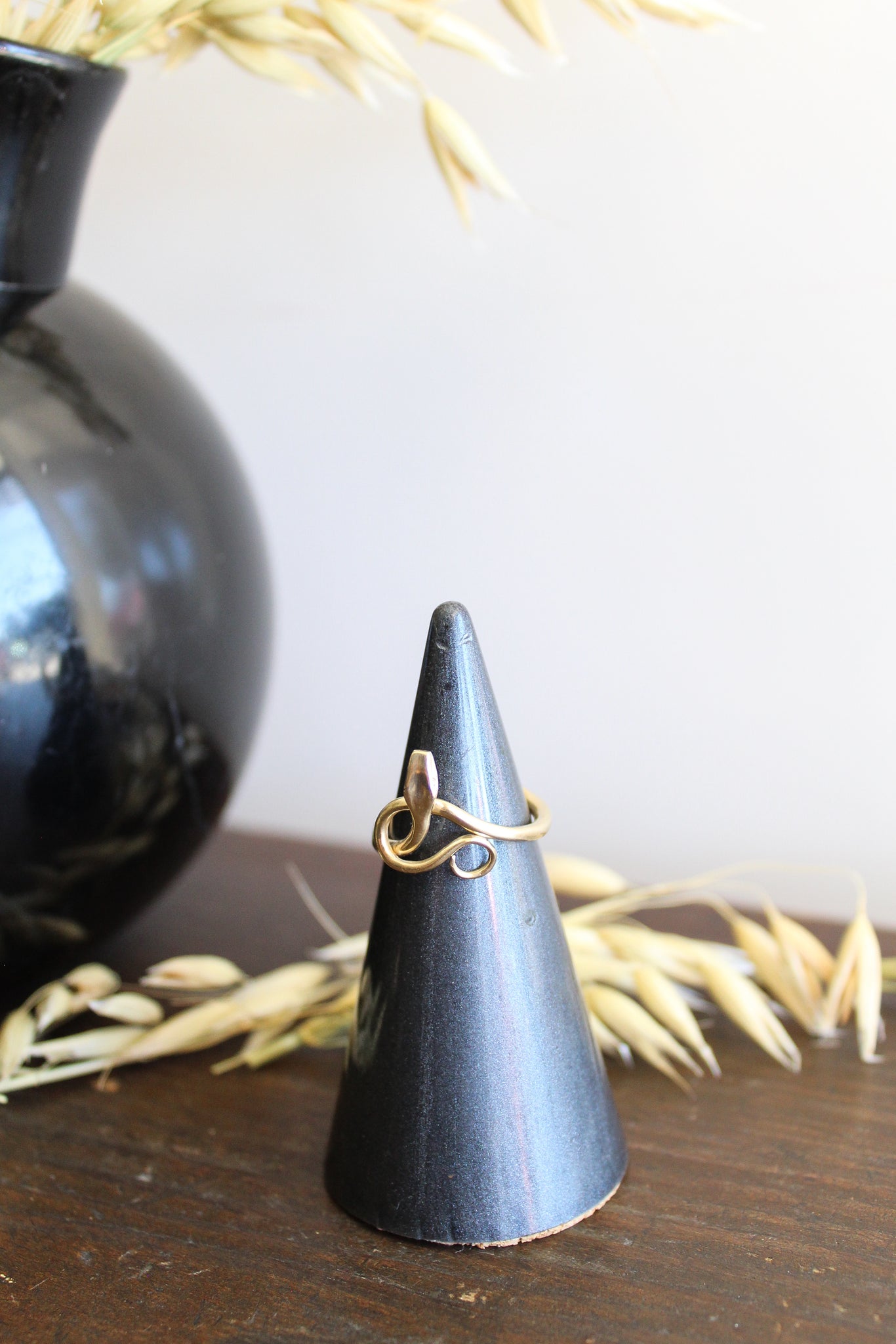 Annette ferdinandsen 10k Serpent Ring w/Diamonds Eyes Size 7