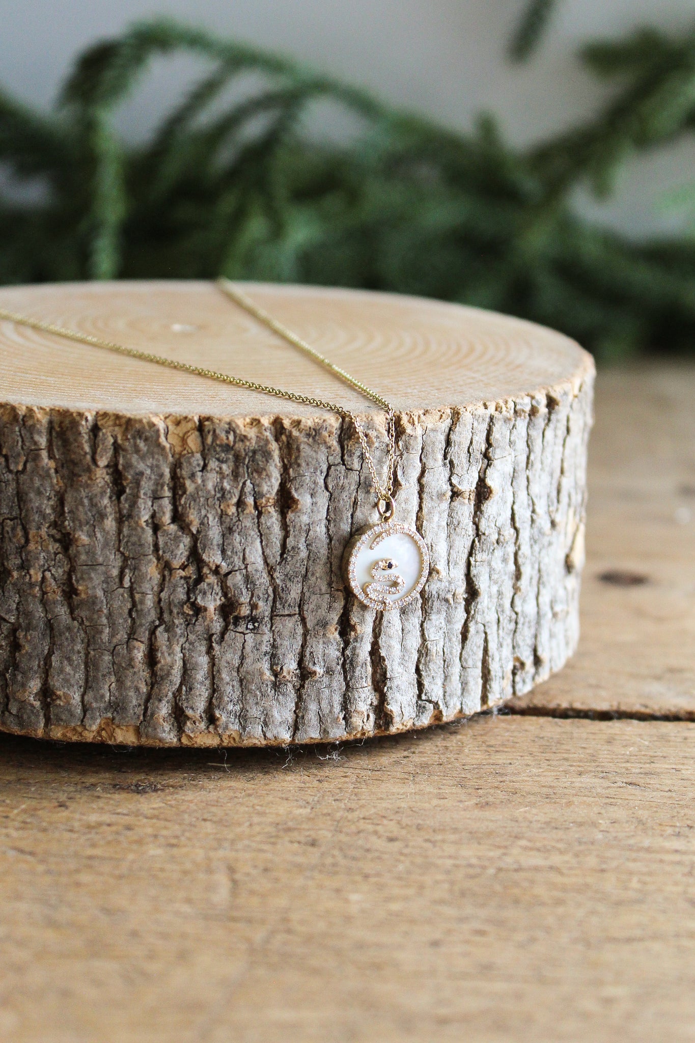 NOUSH 14k YG Snake Necklace w/MOP & Diamonds