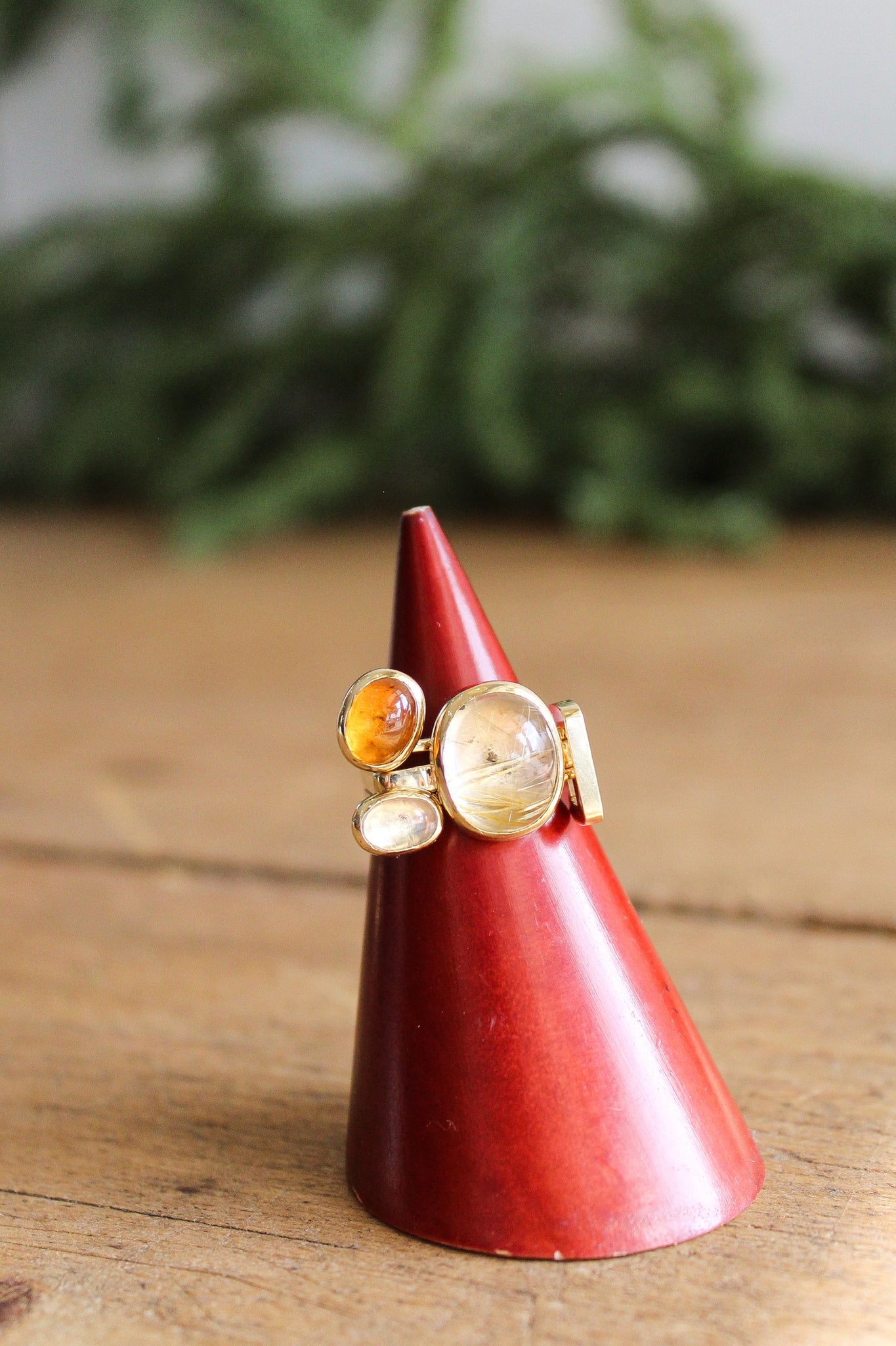 NOUSH Linqd Ring Large Amber Set