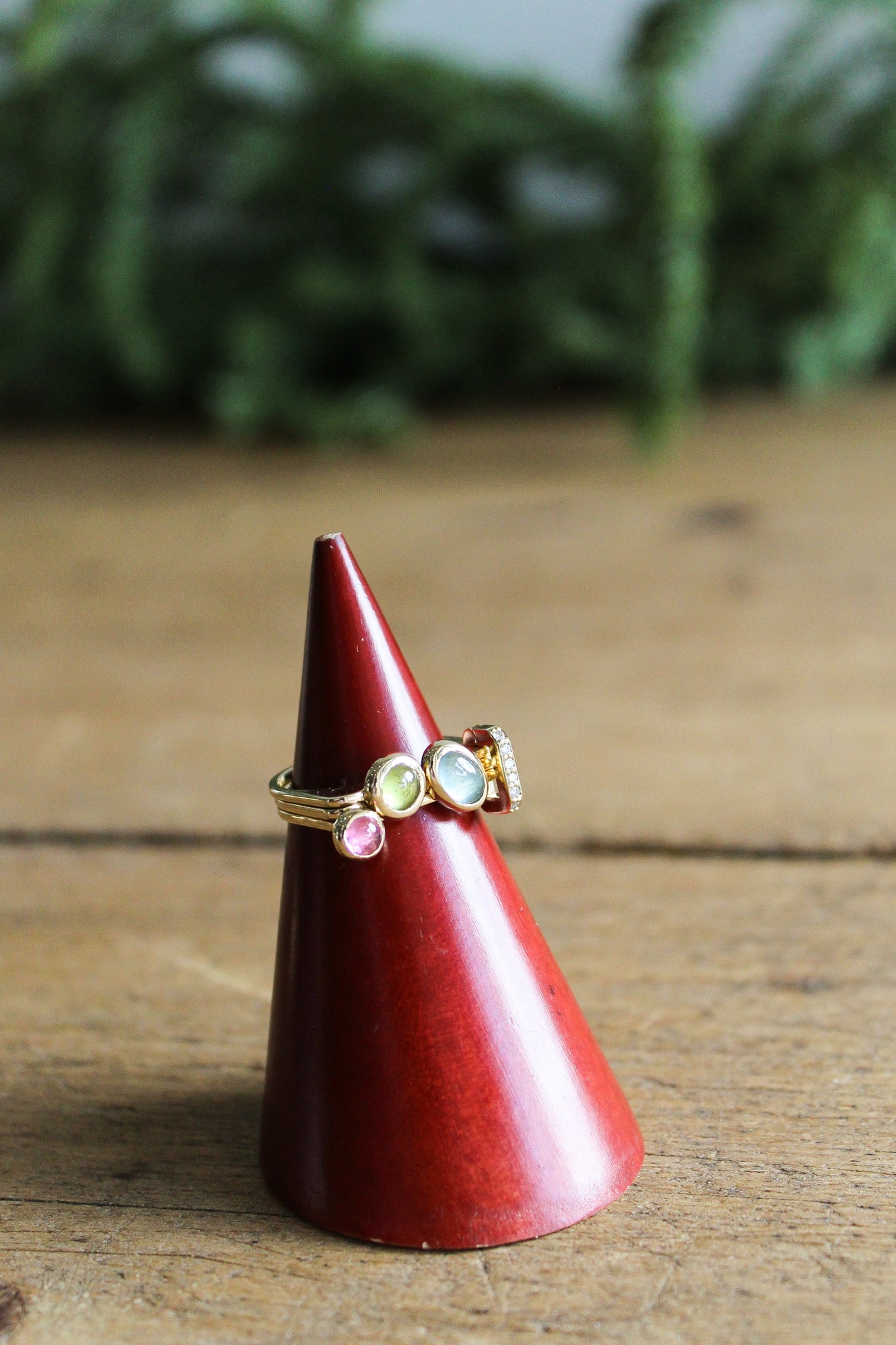 NOUSH Linqd Round & Oval Ring Set