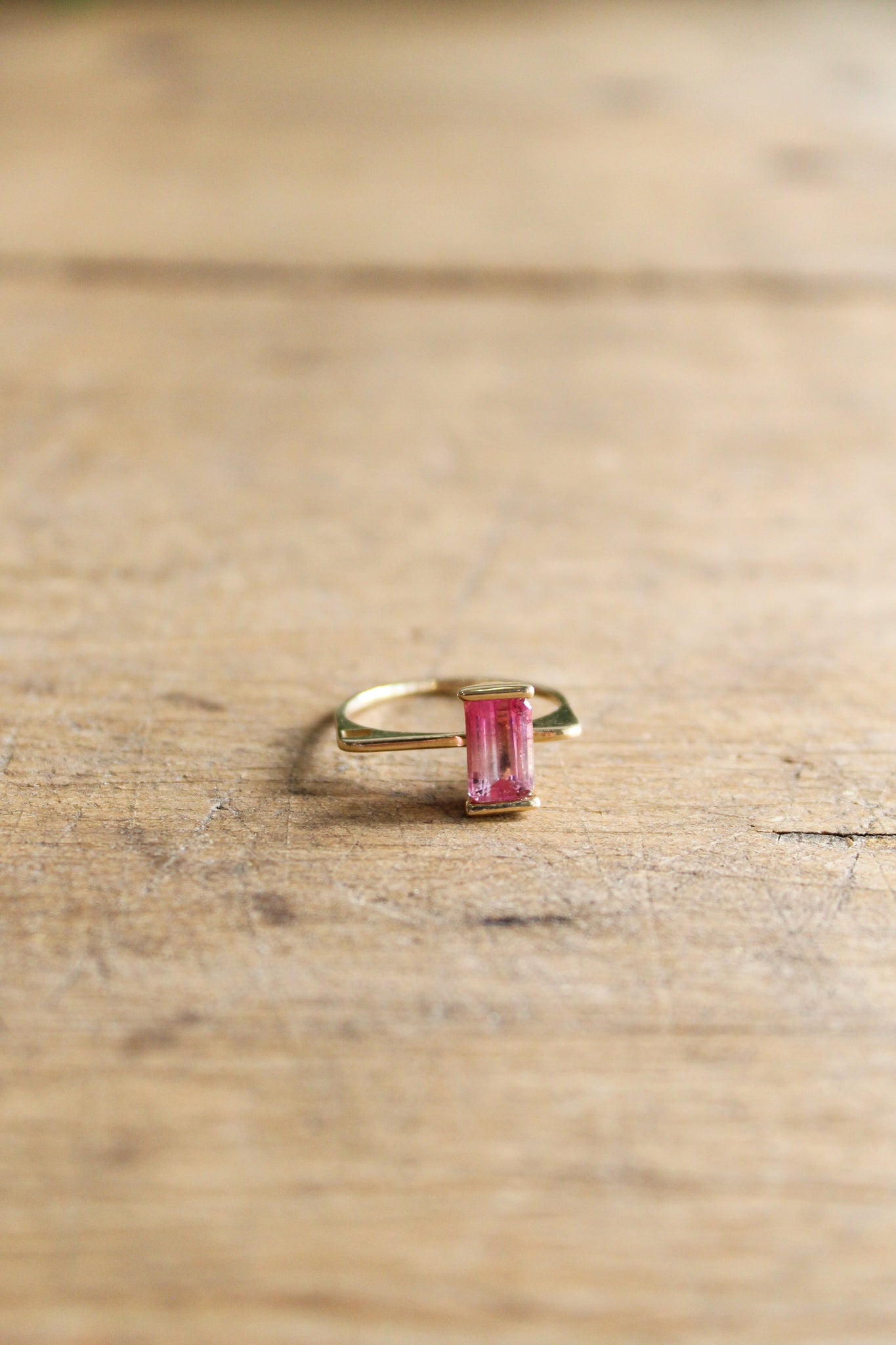 NOUSH Linqd Ring Large Pink Tourmaline