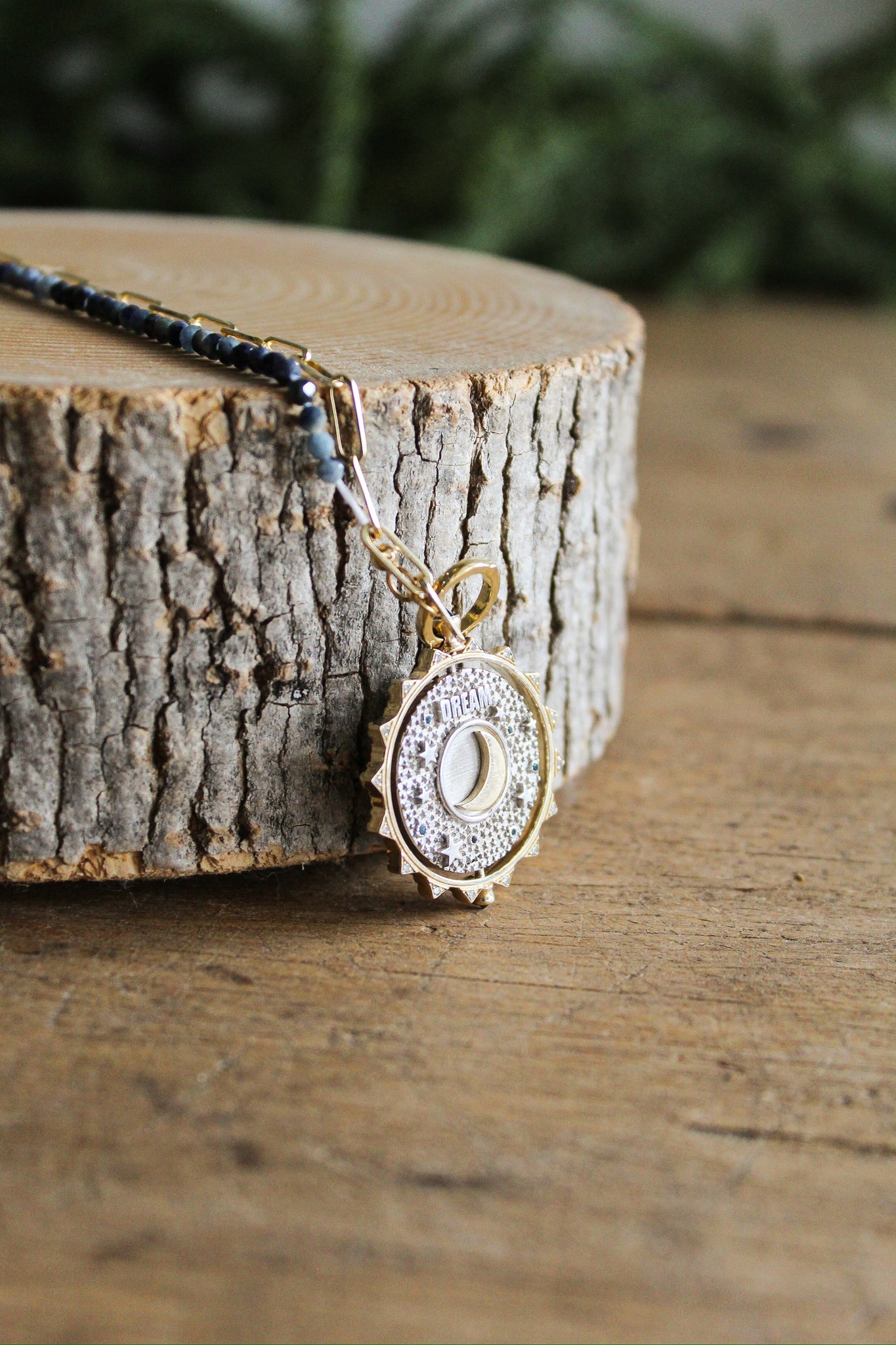 NOUSH La Fortuna Large Necklace Dream