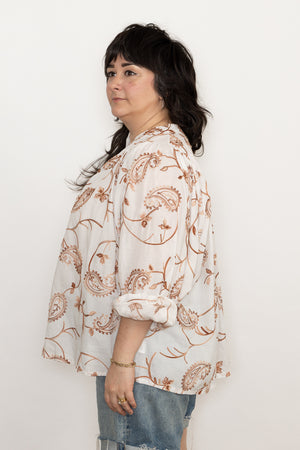 Colibri Embroidered Button Down