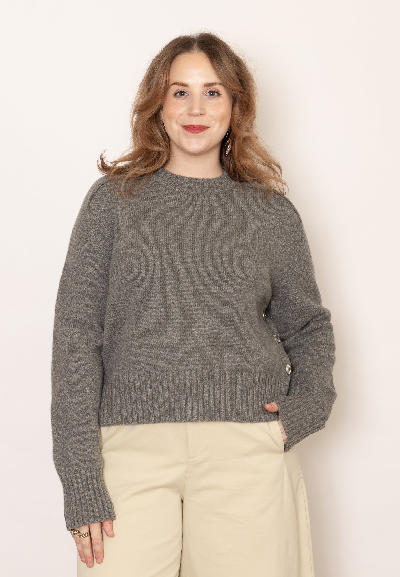 Laurence Bras Simple Sweater