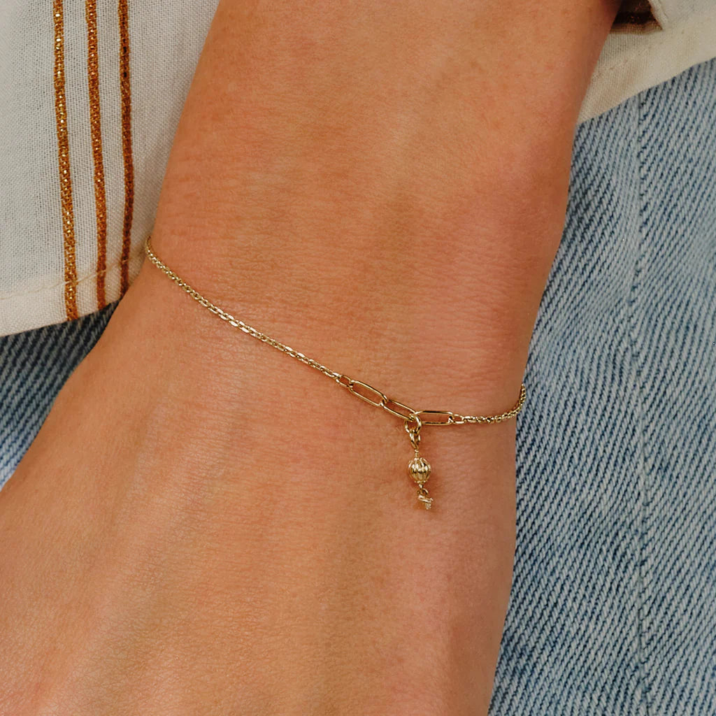 Metier Eiffel Detail Dala Lantern Droplet Bracelet
