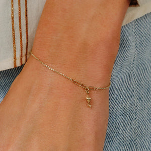 Metier Eiffel Detail Dala Lantern Droplet Bracelet