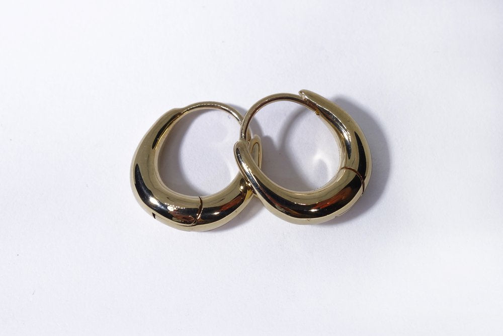 Talisman Aphrodite Hug Hoops (pair)
