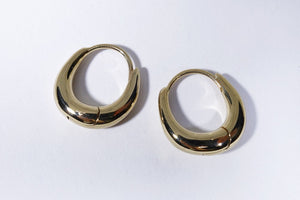Talisman Aphrodite Hug Hoops (pair)