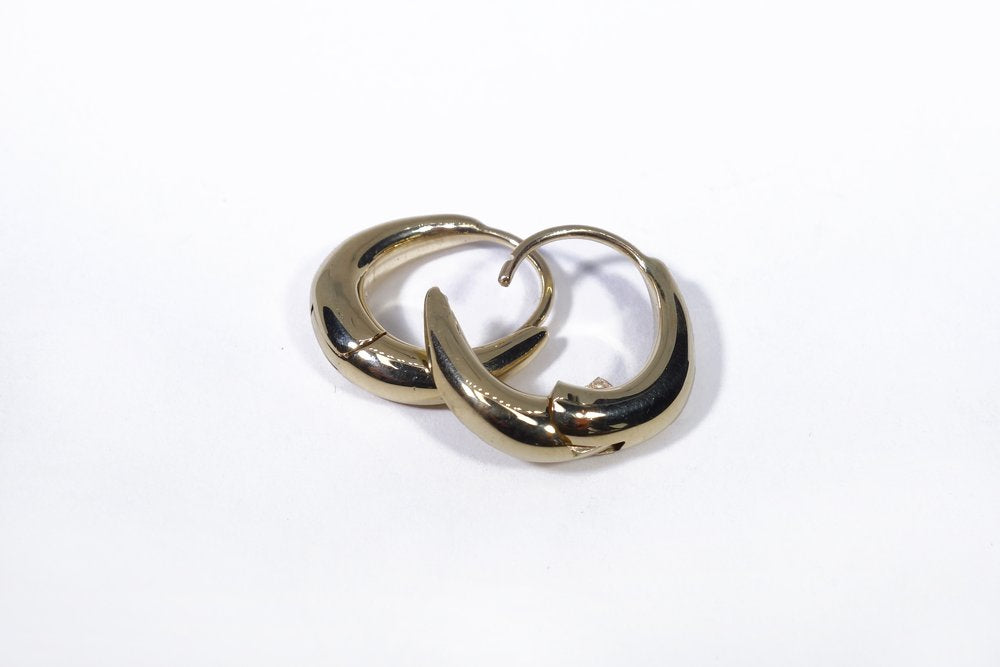 Talisman Aphrodite Hug Hoops (pair)