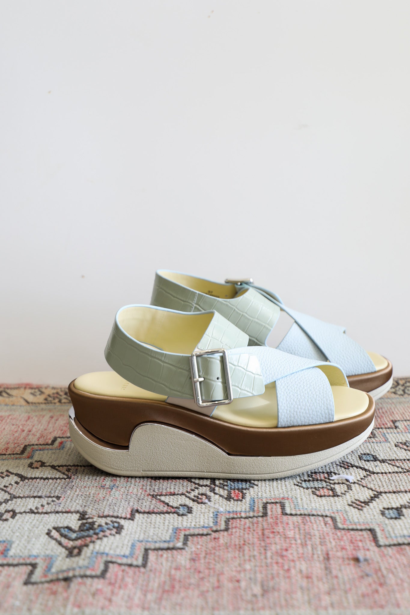 4CCCCEES Eclipse Lay Sandal