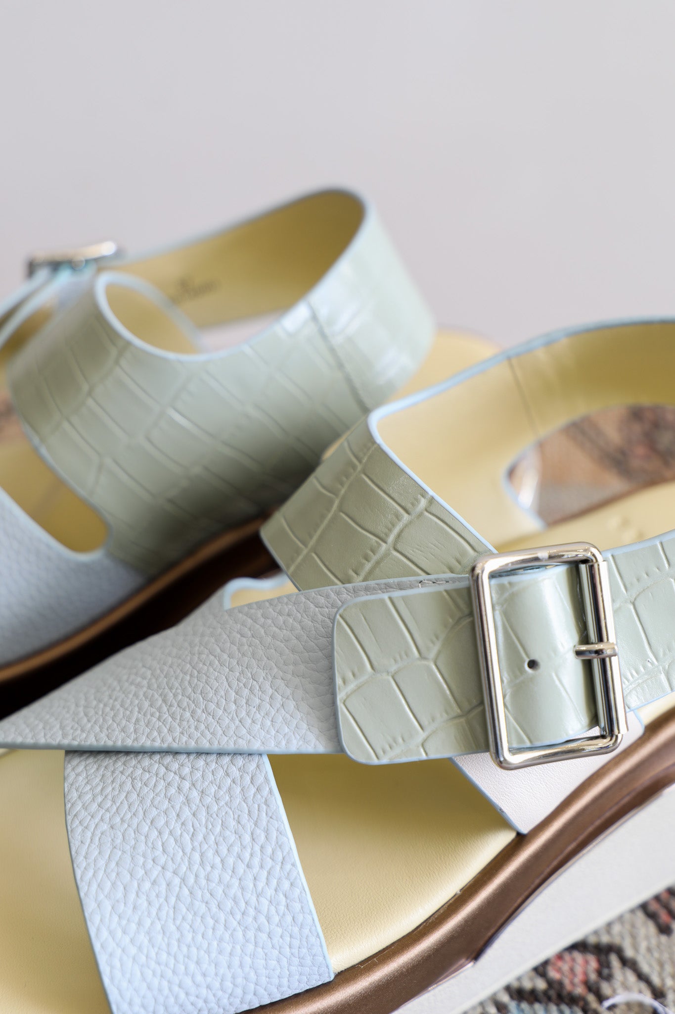 4CCCCEES Eclipse Lay Sandal