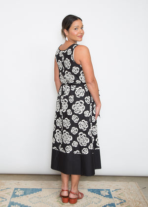 Psophia Sleeveless Midi Dress